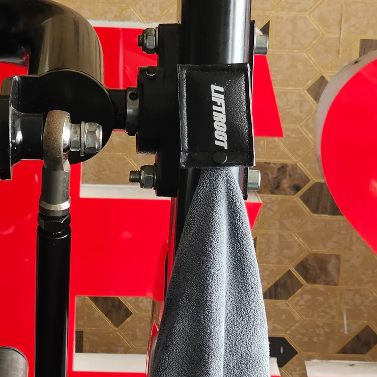 LIFTROOT NEOMAG TOWEL STICK TO ANY GYM MACHINE